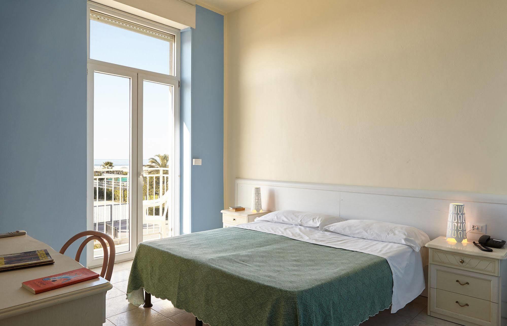 Hotel Mirage Marina di Pietrasanta Zewnętrze zdjęcie